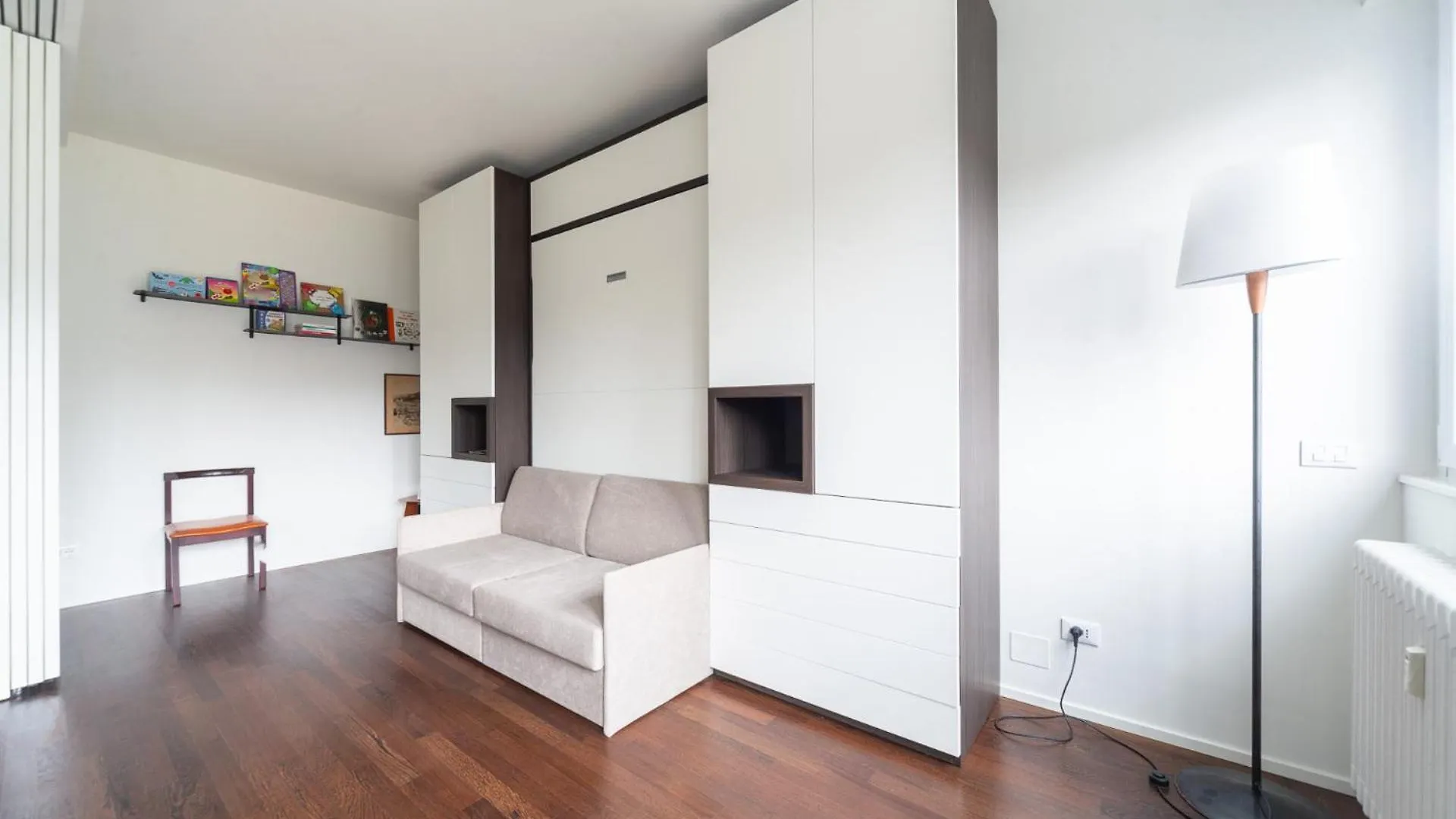 Charming & Bright Apartment Near Milan'S Fashion District Italy