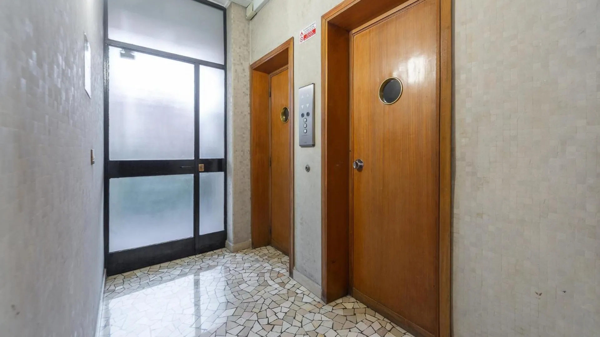 Aparthotel Charming & Bright Apartment Near Milan'S Fashion District