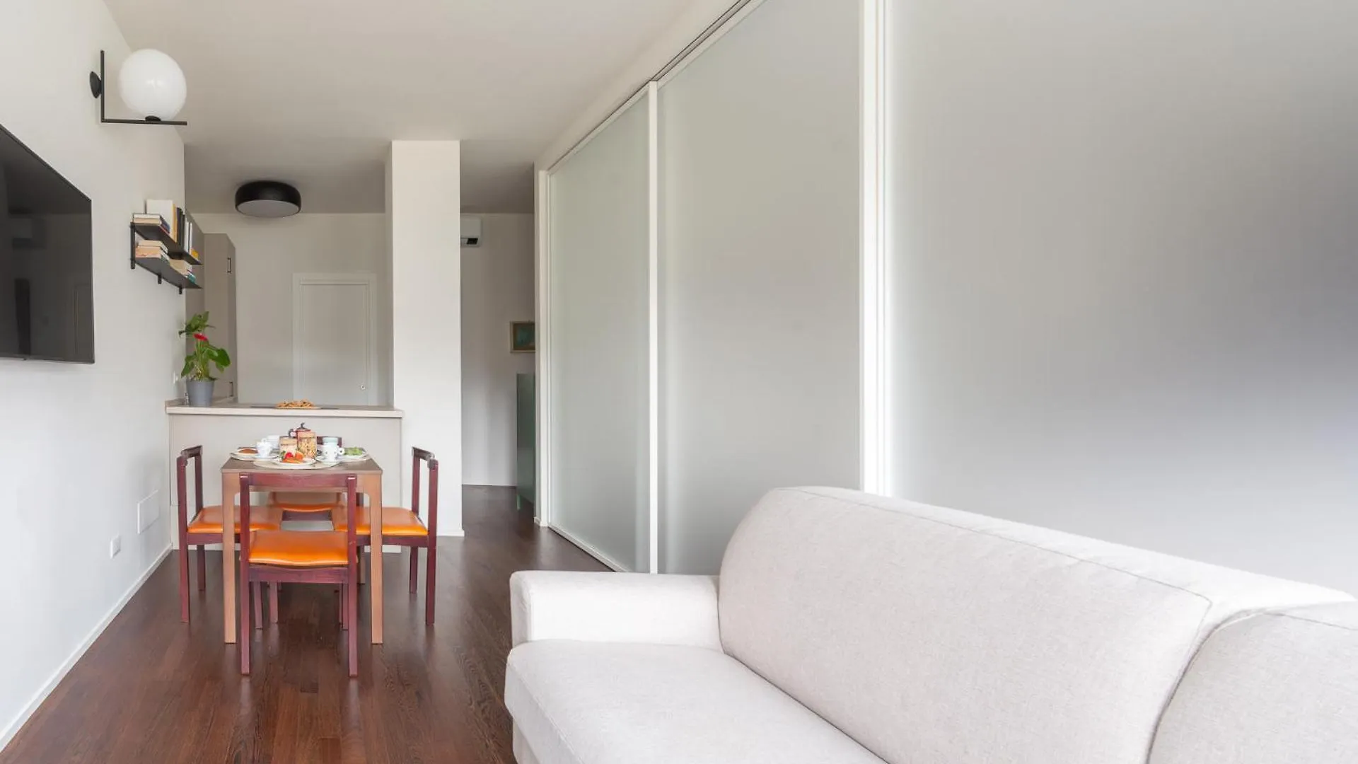 Charming & Bright Apartment Near Milan'S Fashion District