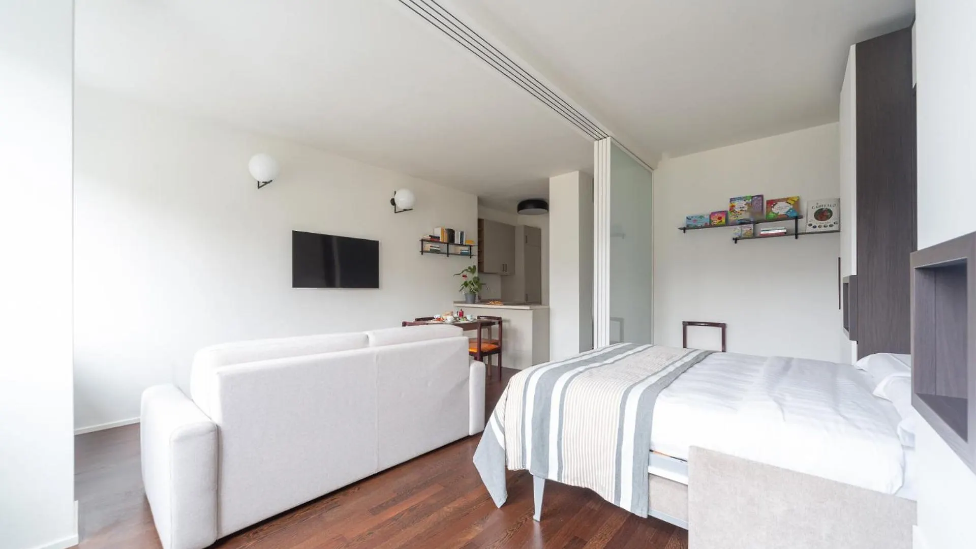 Aparthotel Charming & Bright Apartment Near Milan'S Fashion District